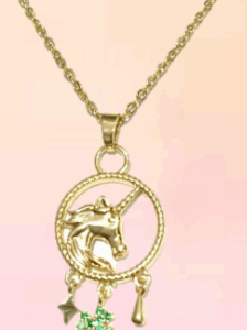 Dijes vintage con cadena